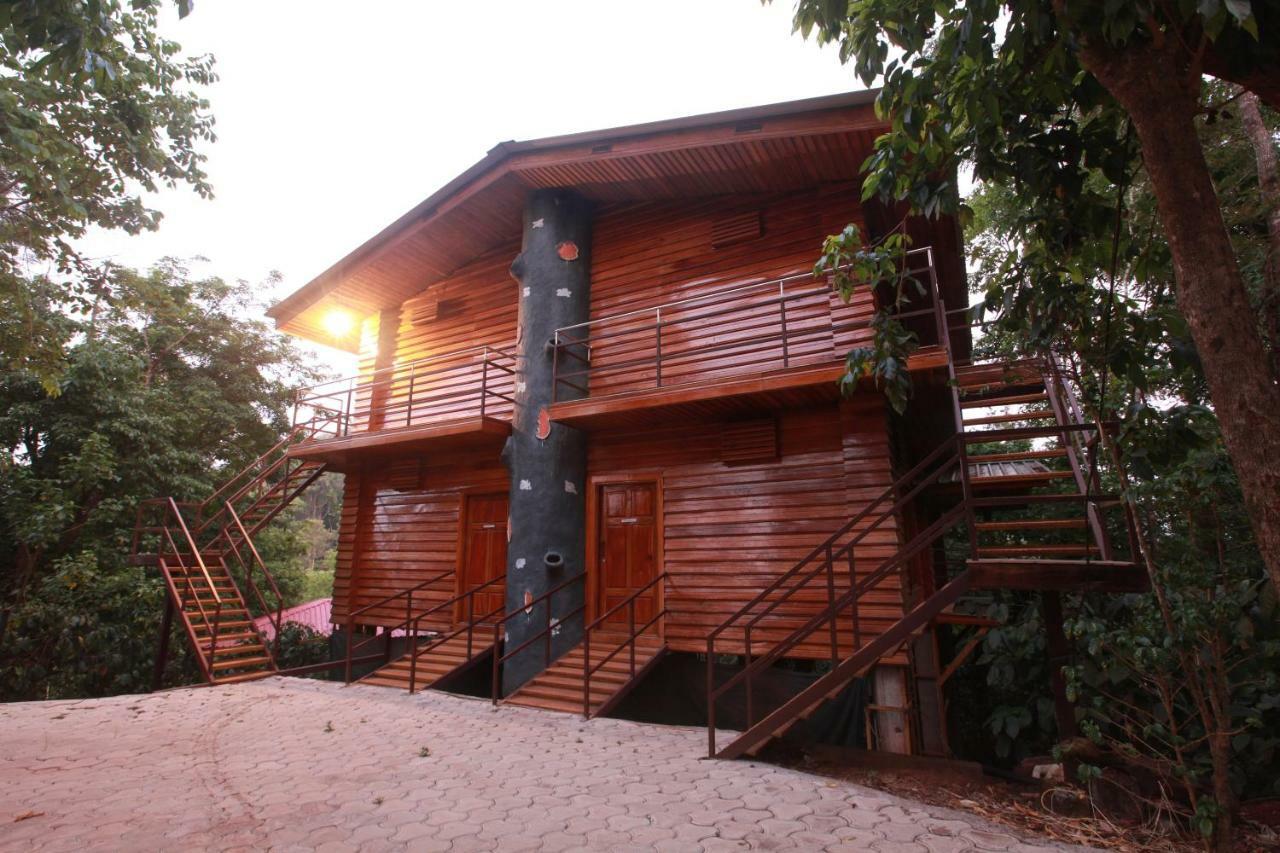 Eagle Eye Resorts Sangameswarpet Eksteriør bilde