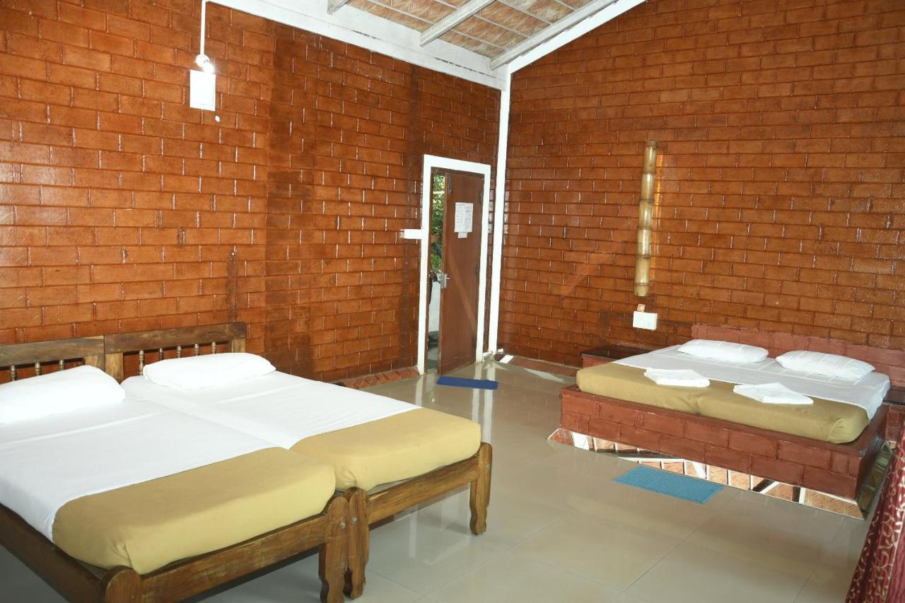 Eagle Eye Resorts Sangameswarpet Eksteriør bilde